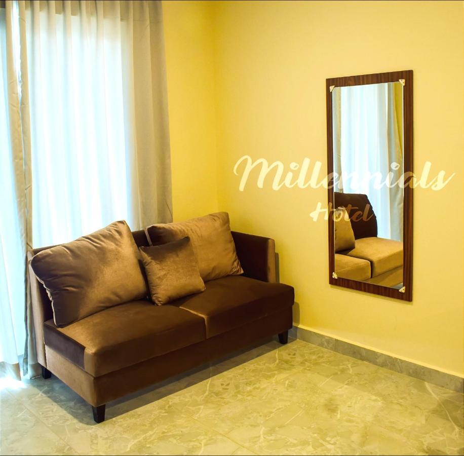 PPH Living Millennials Jigani Hotel Kammasandra Buitenkant foto